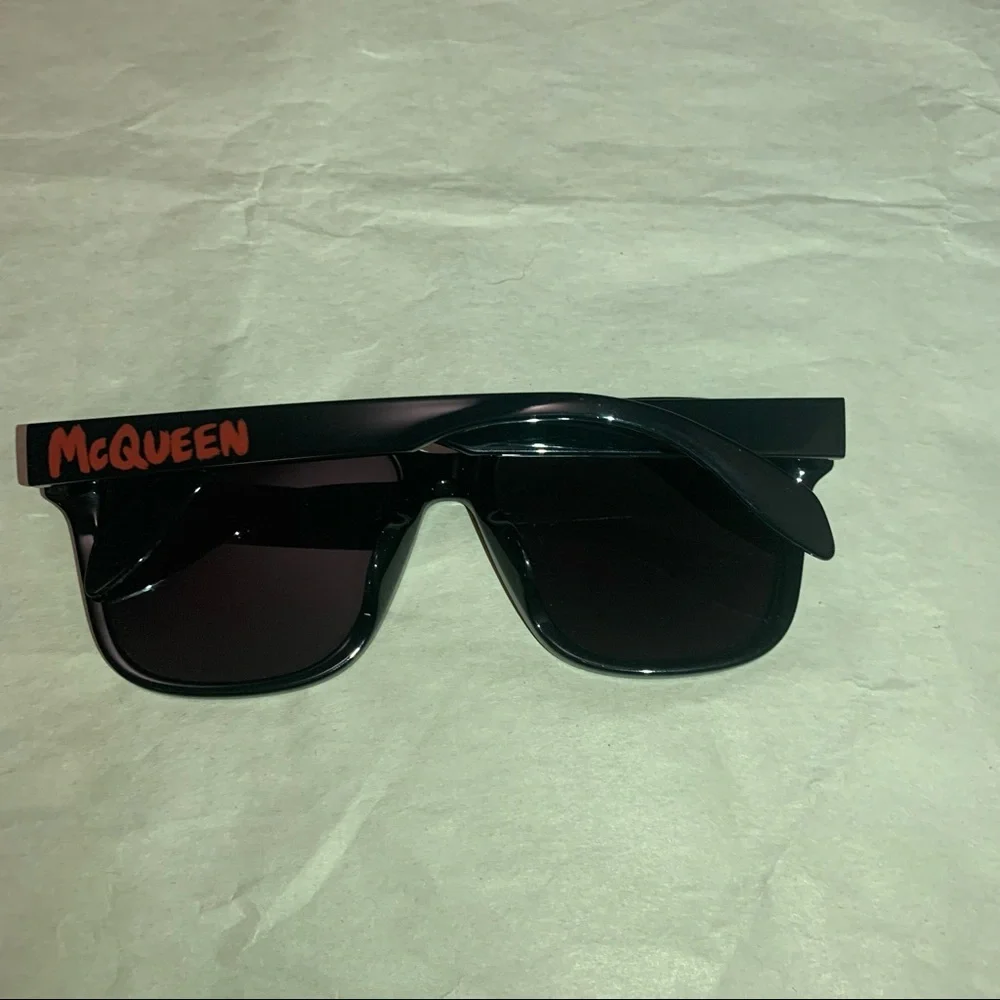 Alexander McQueen sunglasses